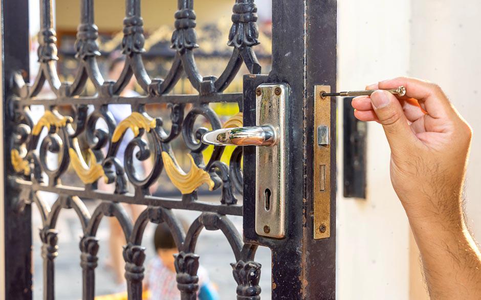  serrure de porte Saint-Denis